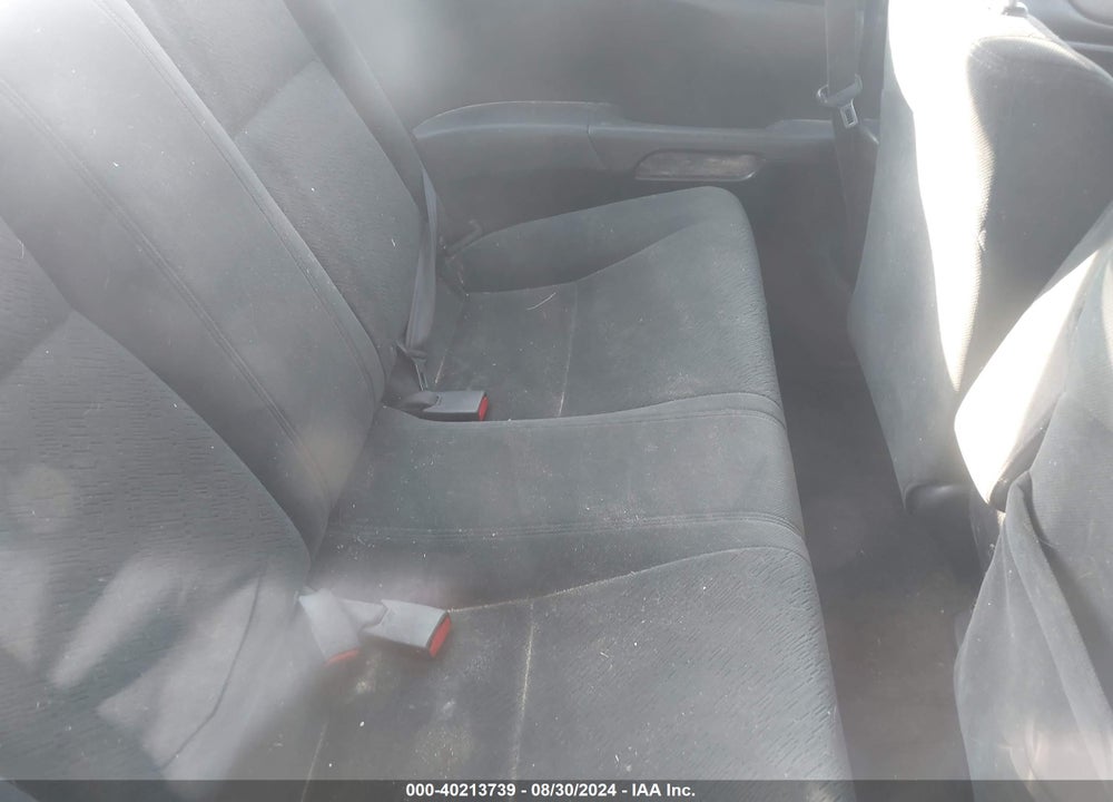 2004 HONDA CIVIC LX VIN: 1HGEM22514L011058