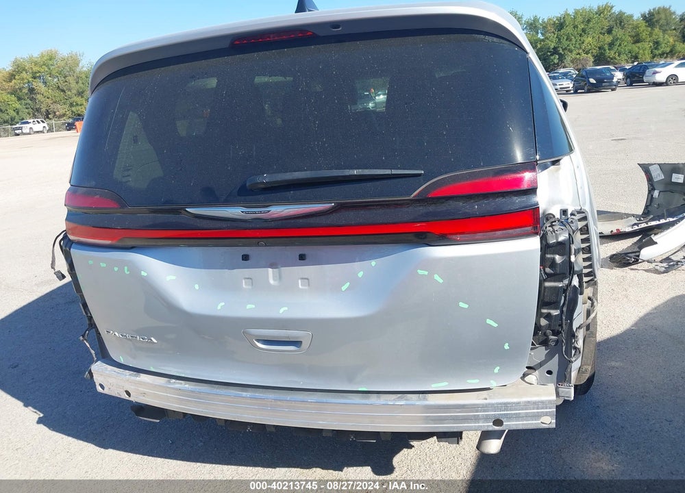 2023 CHRYSLER PACIFICA TOURING L VIN: 2C4RC1BG8PR520929
