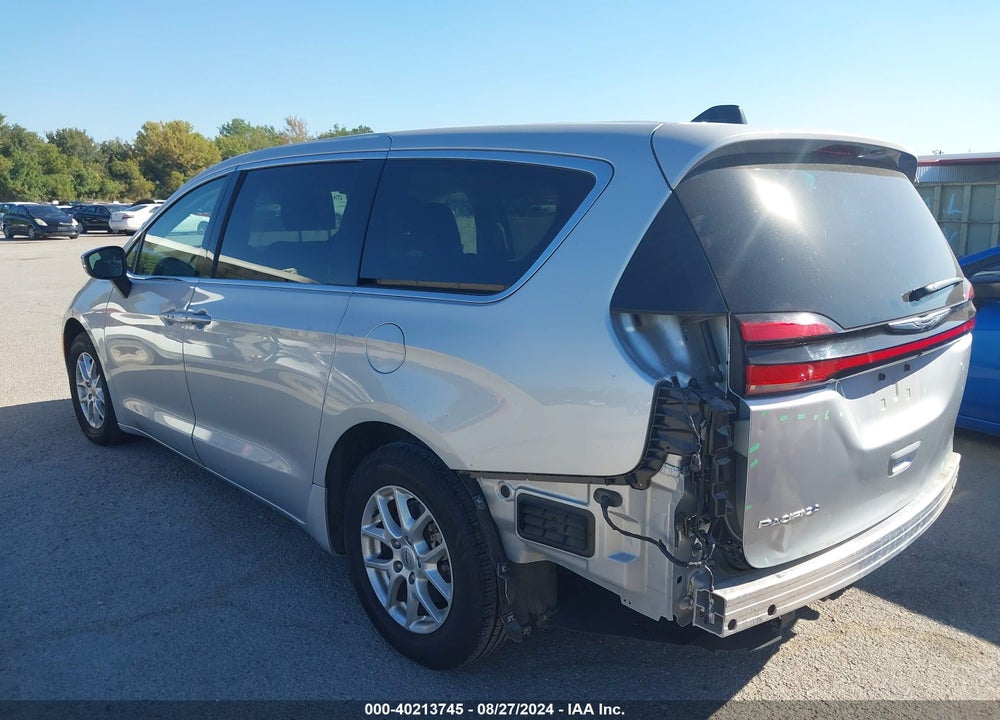 2023 CHRYSLER PACIFICA TOURING L VIN: 2C4RC1BG8PR520929