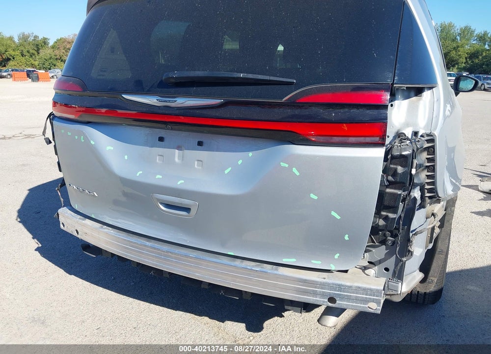 2023 CHRYSLER PACIFICA TOURING L VIN: 2C4RC1BG8PR520929