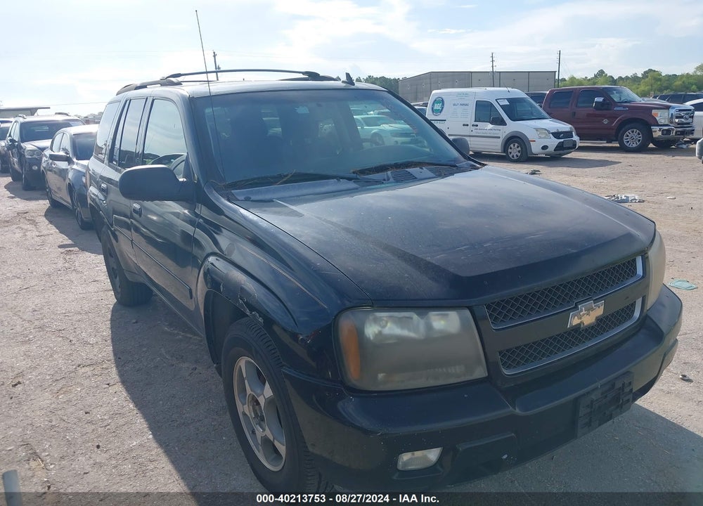 2008 CHEVROLET TRAILBLAZER LT VIN: 1GNDS13S882102183