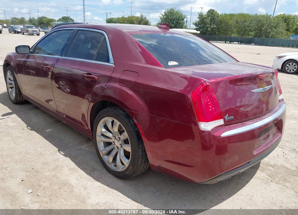 2020 CHRYSLER 300 TOURING VIN: 2C3CCAAG6LH239160