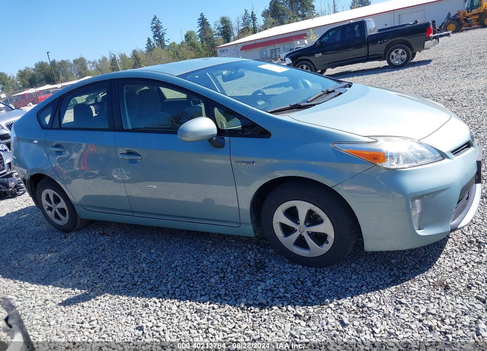 2014 TOYOTA PRIUS THREE VIN: JTDKN3DU3E1817618