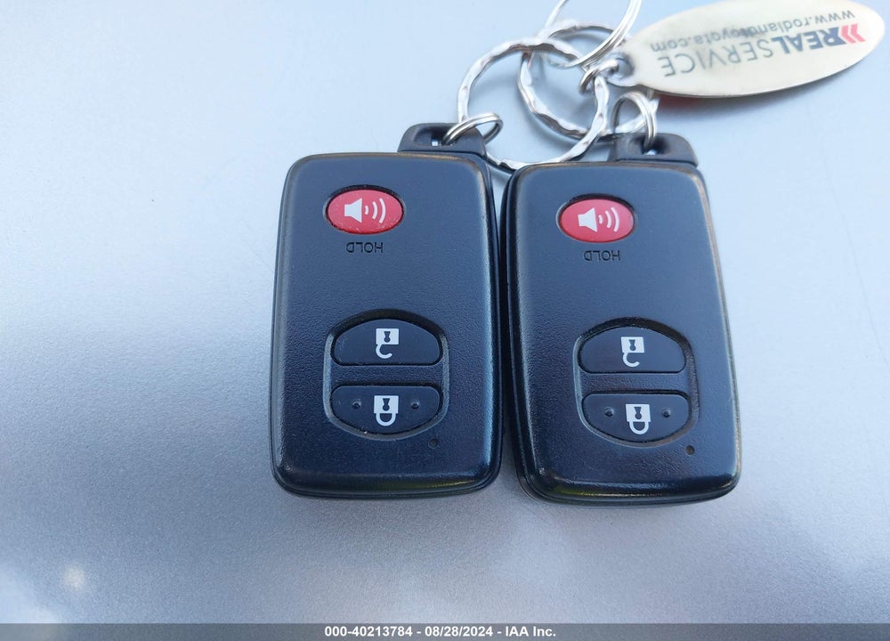 2014 TOYOTA PRIUS THREE VIN: JTDKN3DU3E1817618