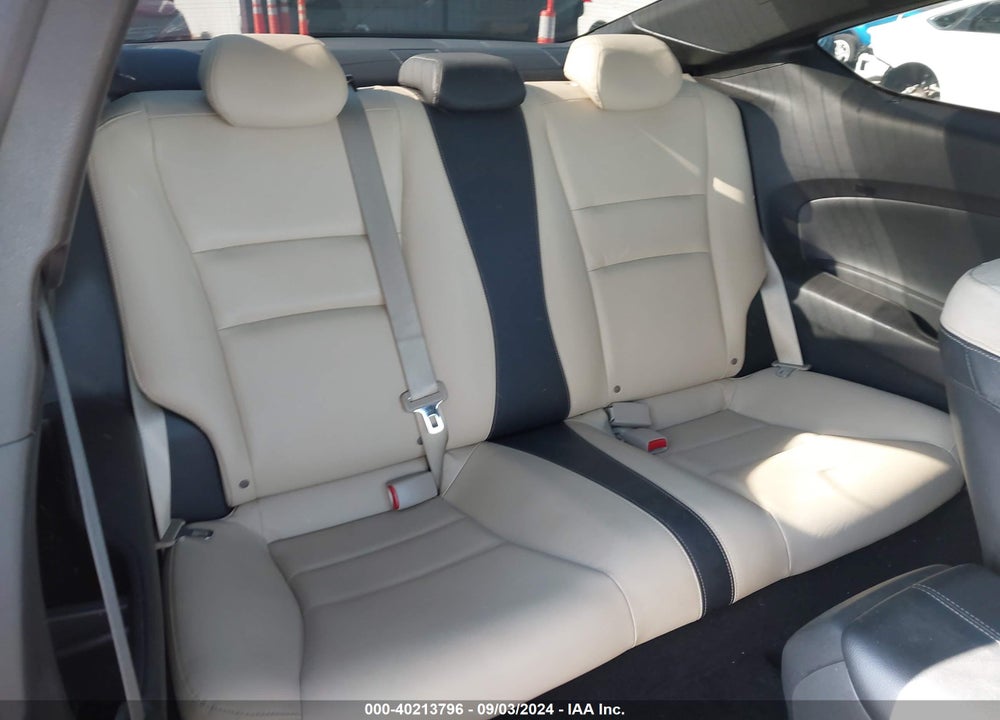 2016 HONDA ACCORD TOURING VIN: 1HGCT2B01GA006179