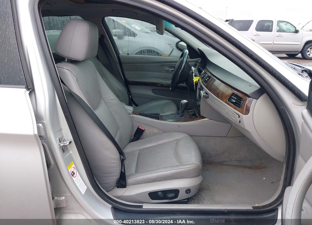 2006 BMW 325XI VIN: WBAVD13566KV13884