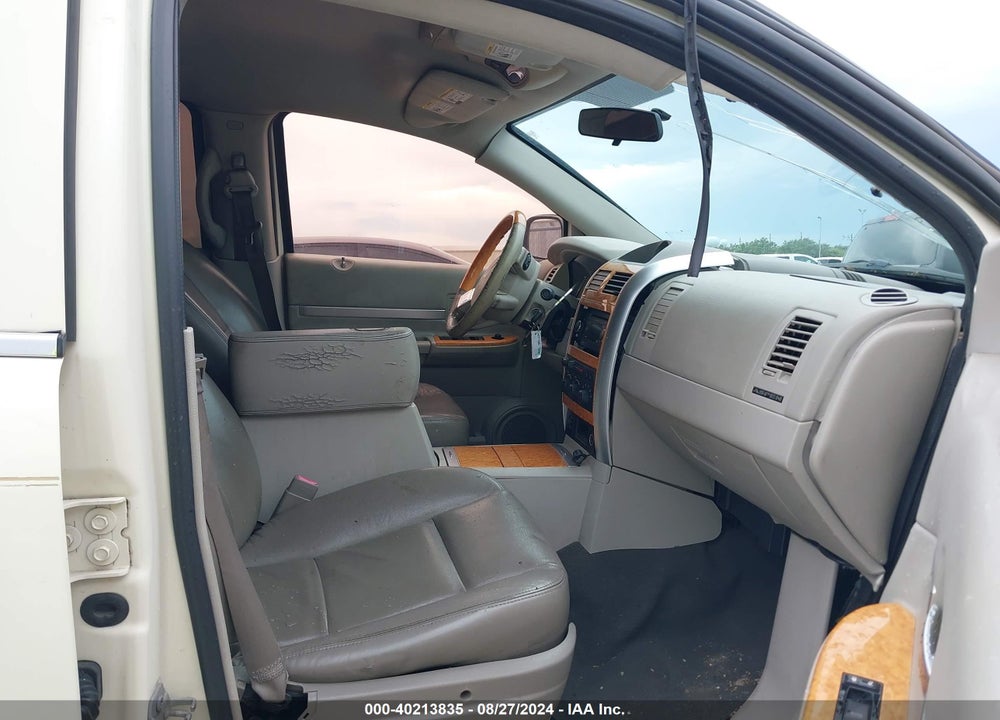 2008 CHRYSLER ASPEN LIMITED VIN: 1A8HX58N88F106712
