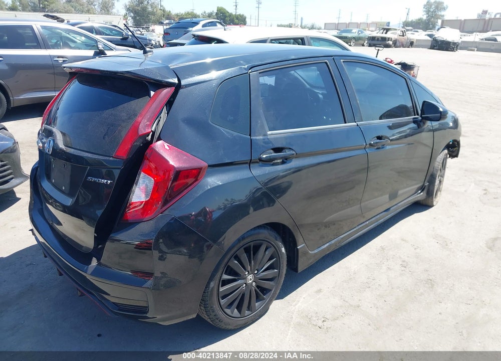 2018 HONDA FIT SPORT VIN: 3HGGK5G61JM704286