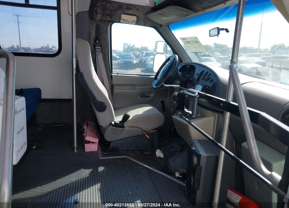 1998 FORD ECONOLINE E450 SUPER DUTY CUTWY  RV VIN: 1FDXE40S0WHA16049