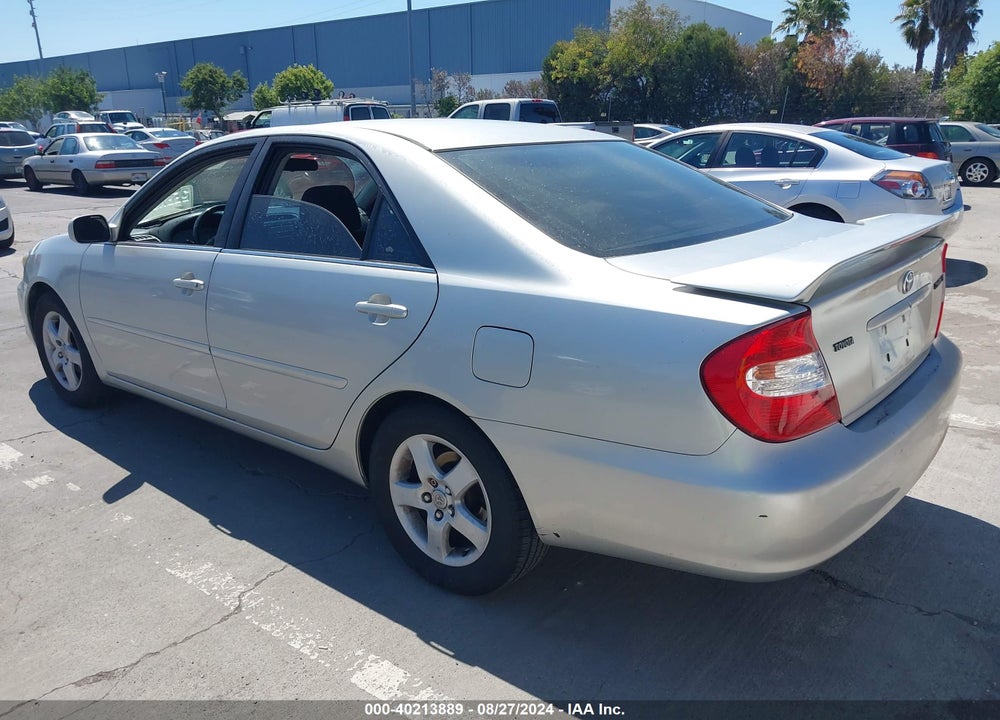 2004 TOYOTA CAMRY SE VIN: 4T1BE32K34U810839