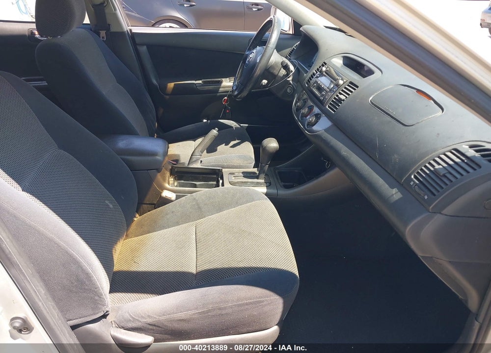 2004 TOYOTA CAMRY SE VIN: 4T1BE32K34U810839