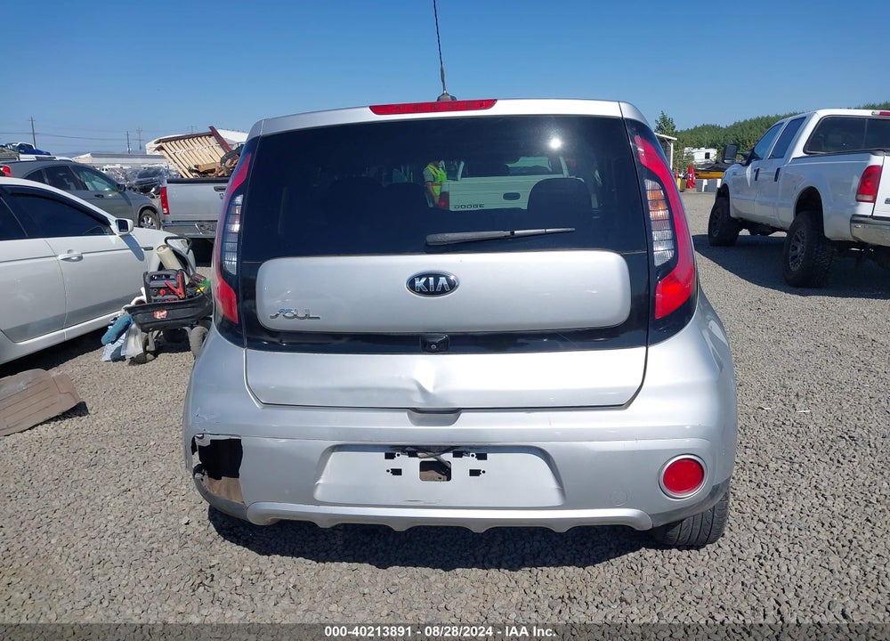 2018 KIA SOUL VIN: KNDJP3A58J7600205