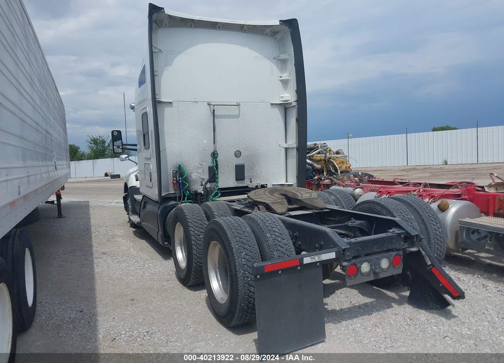 2016 KENWORTH CONSTRUCTION T680 VIN: 1XKYD49X6GJ491665