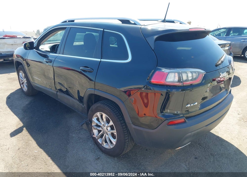2019 JEEP CHEROKEE LATITUDE 4X4 VIN: 1C4PJMCX4KD306609