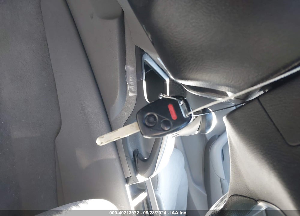2011 HONDA CIVIC LX VIN: 2HGFG1B61BH503873