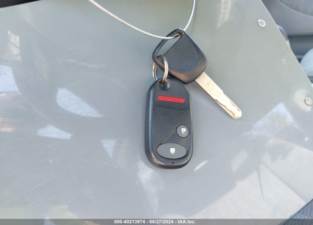2004 HONDA CIVIC LX VIN: 2HGES16564H574775
