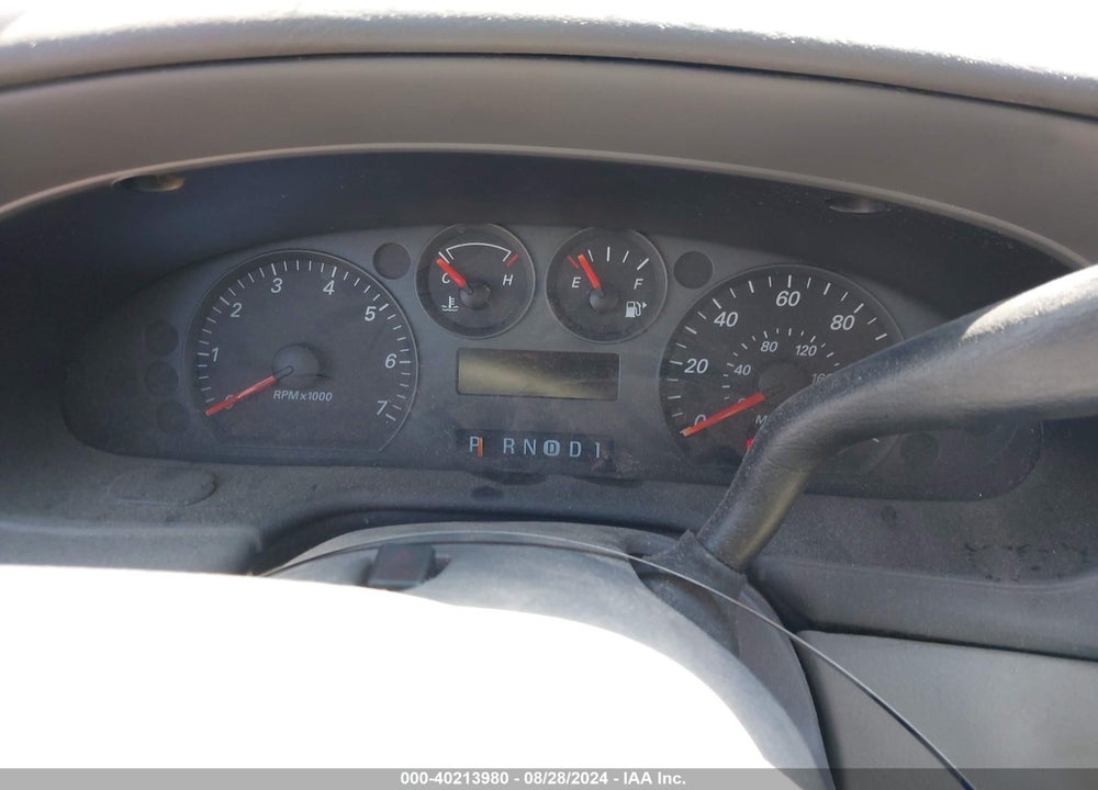 2006 FORD TAURUS SE VIN: 1FAFP53U26A133160