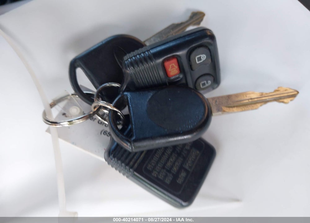 2009 FORD FOCUS SES VIN: 1FAHP36N79W166874