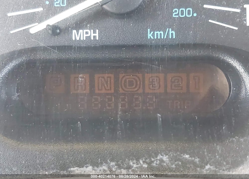 1999 BUICK CENTURY CUSTOM VIN: 2G4WS52M2X1557469