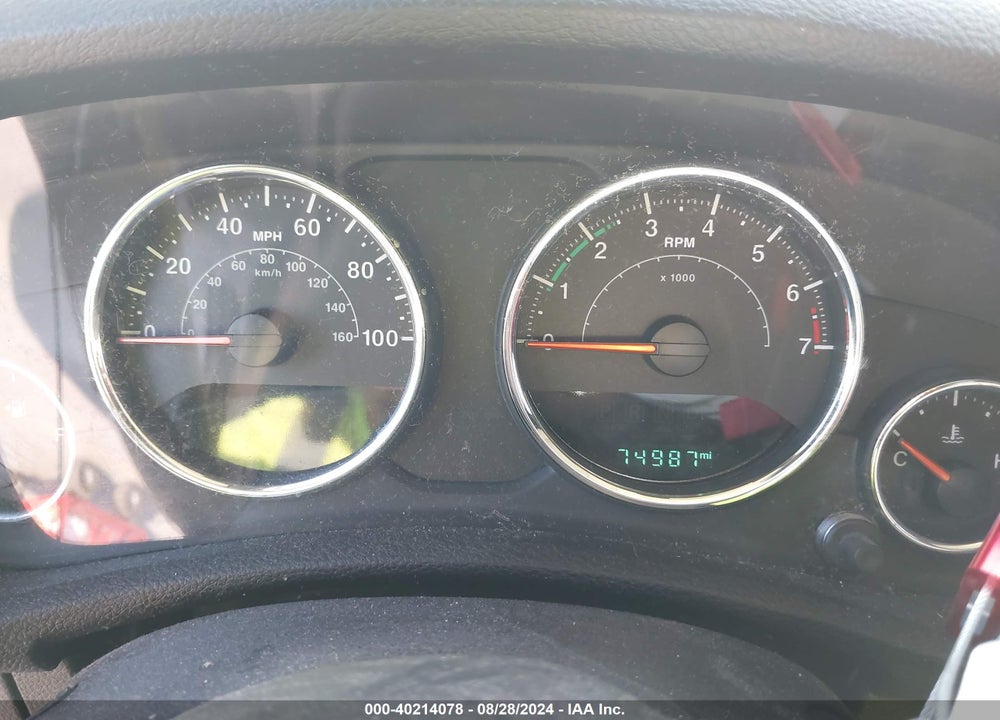 2018 JEEP WRANGLER JK UNLIMITED SAHARA VIN: 1C4HJWEG7JL893843