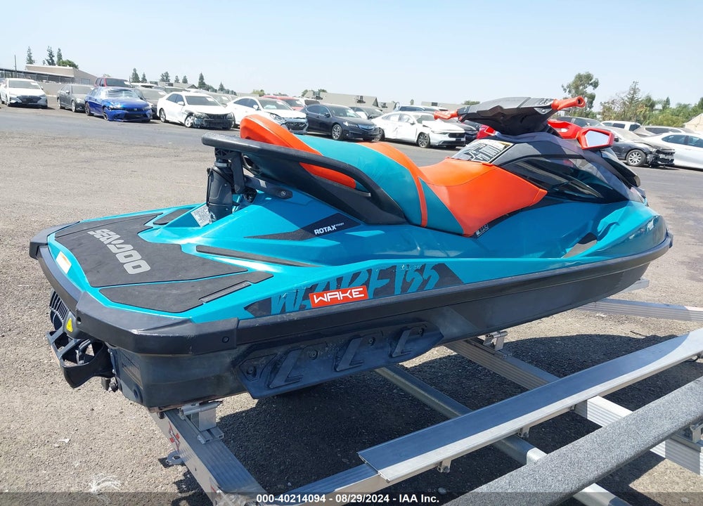 2018 SEADOO --- VIN: YDV40162A818