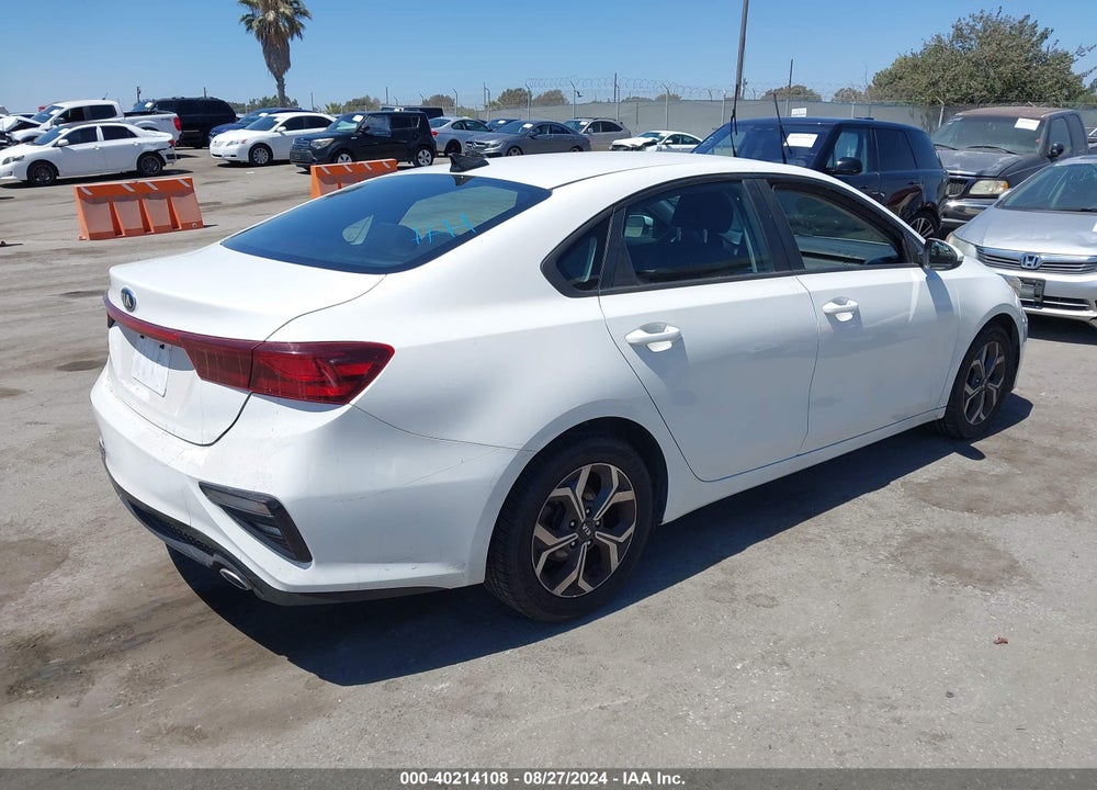 2019 KIA FORTE LXS VIN: 3KPF24AD8KE134004