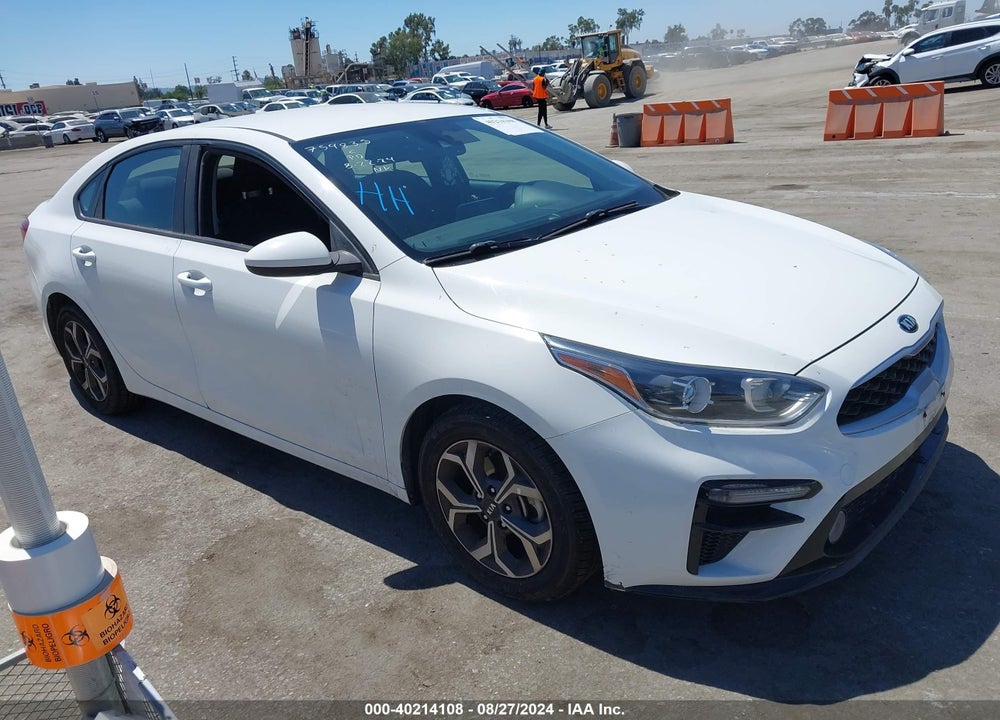 2019 KIA FORTE LXS VIN: 3KPF24AD8KE134004