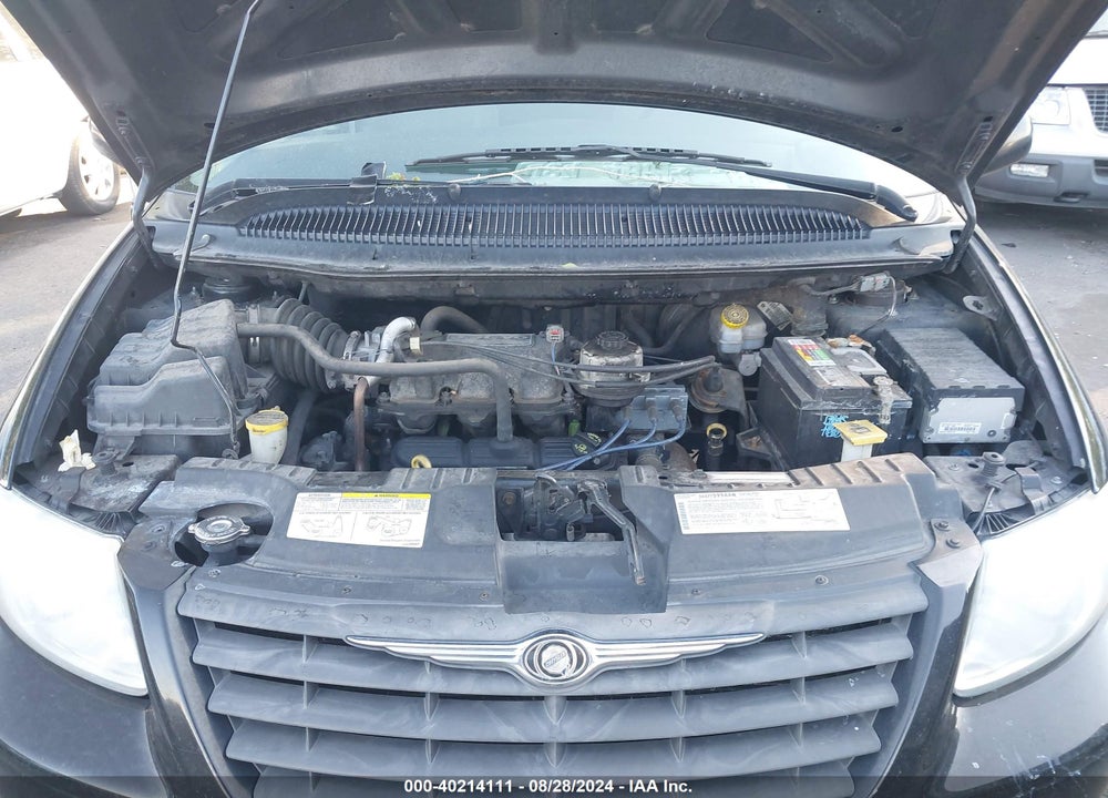 2007 CHRYSLER TOWN & COUNTRY VIN: 1A4GJ45RX7B246721