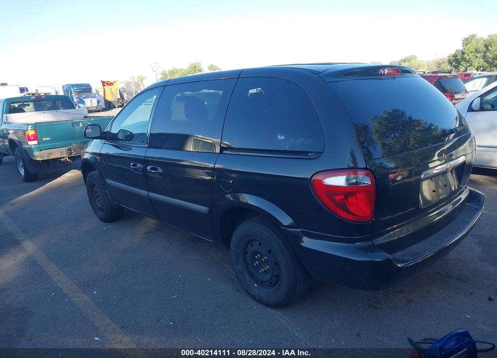 2007 CHRYSLER TOWN & COUNTRY VIN: 1A4GJ45RX7B246721