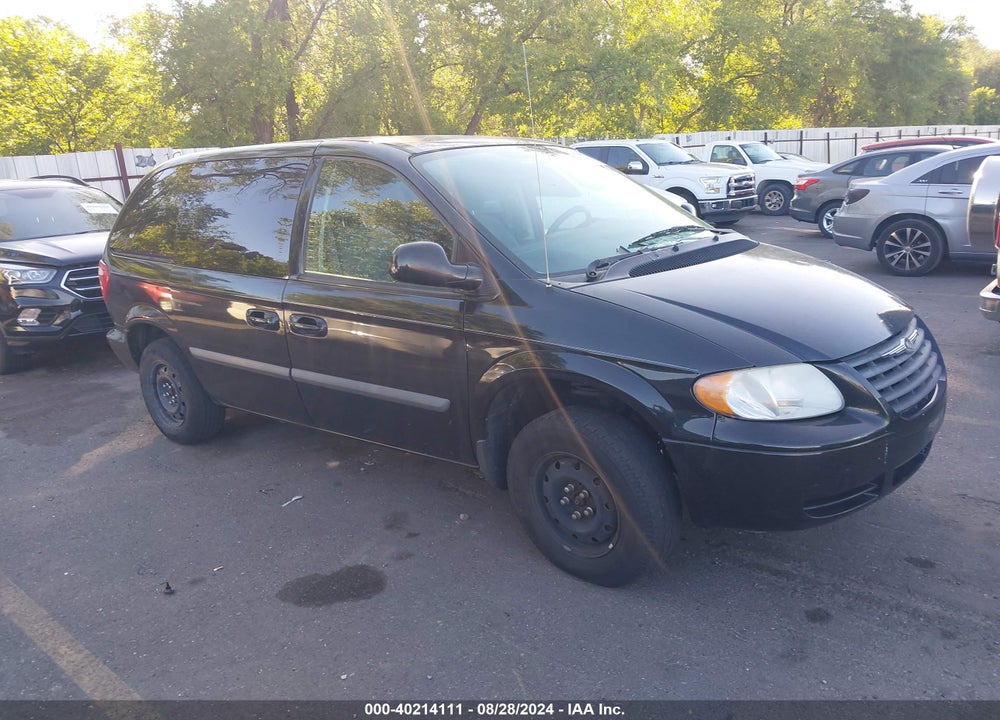 2007 CHRYSLER TOWN & COUNTRY VIN: 1A4GJ45RX7B246721