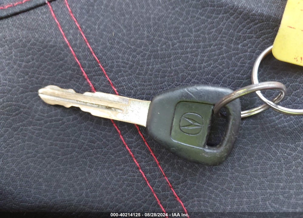 2001 ACURA TL 3.2 VIN: 19UUA56611A004210