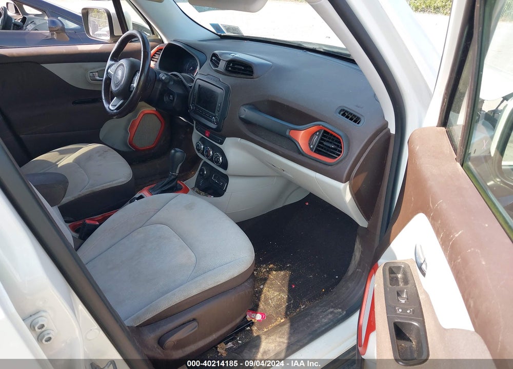 2015 JEEP RENEGADE LATITUDE VIN: ZACCJBBT0FPB47743