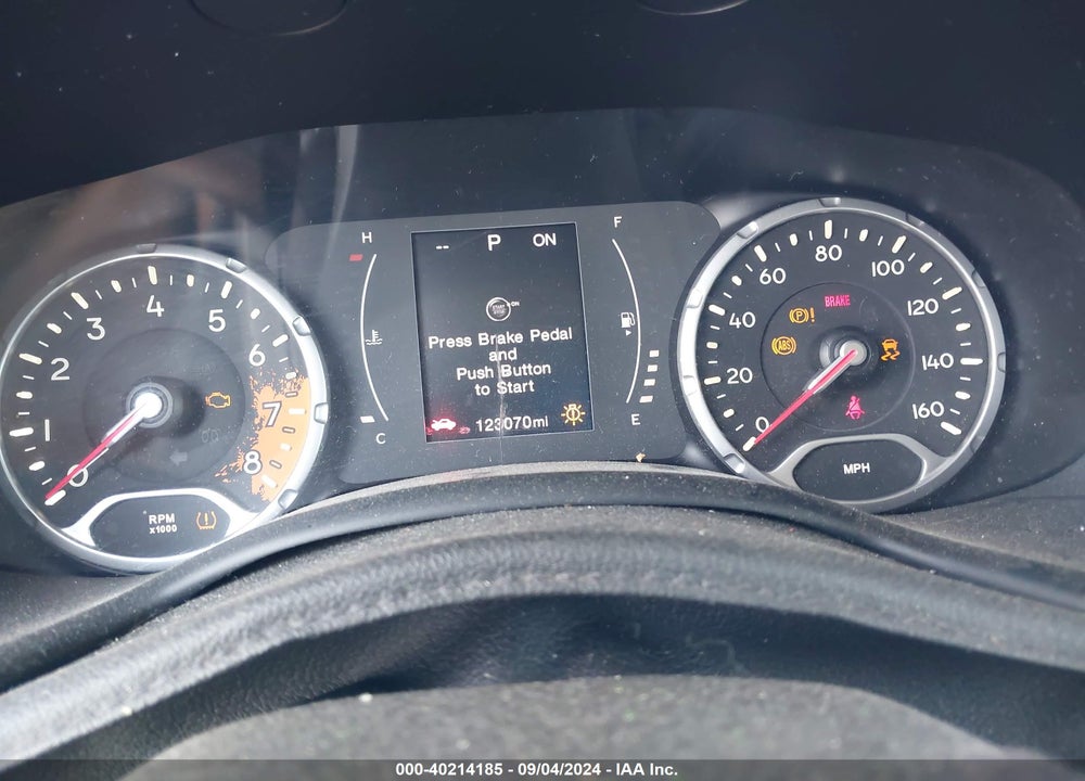 2015 JEEP RENEGADE LATITUDE VIN: ZACCJBBT0FPB47743