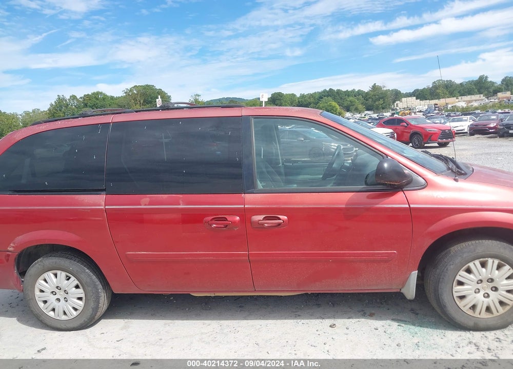 2007 CHRYSLER TOWN & COUNTRY VIN: 2A4GP44R47R109260