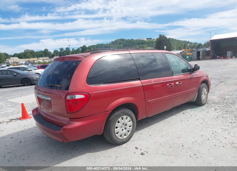 2007 CHRYSLER TOWN & COUNTRY VIN: 2A4GP44R47R109260