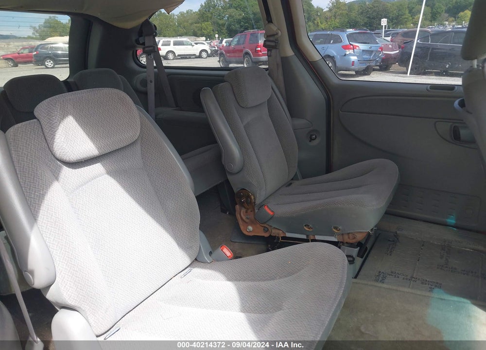2007 CHRYSLER TOWN & COUNTRY VIN: 2A4GP44R47R109260