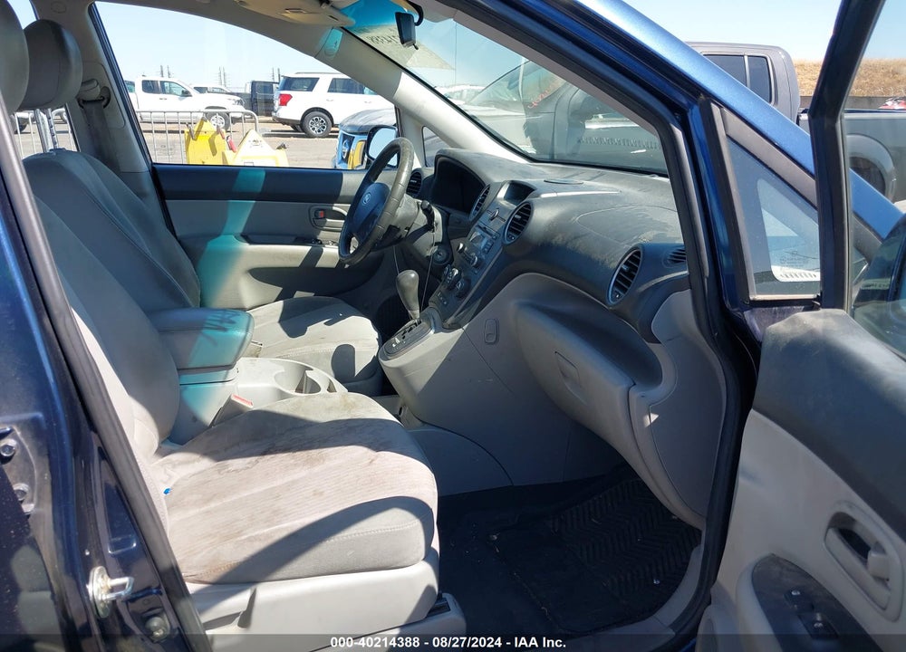 2008 KIA RONDO VIN: KNAFG525087165235