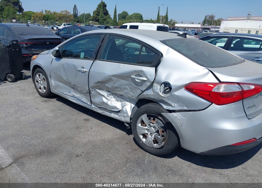 2016 KIA FORTE LX VIN: KNAFK4A65G5449487