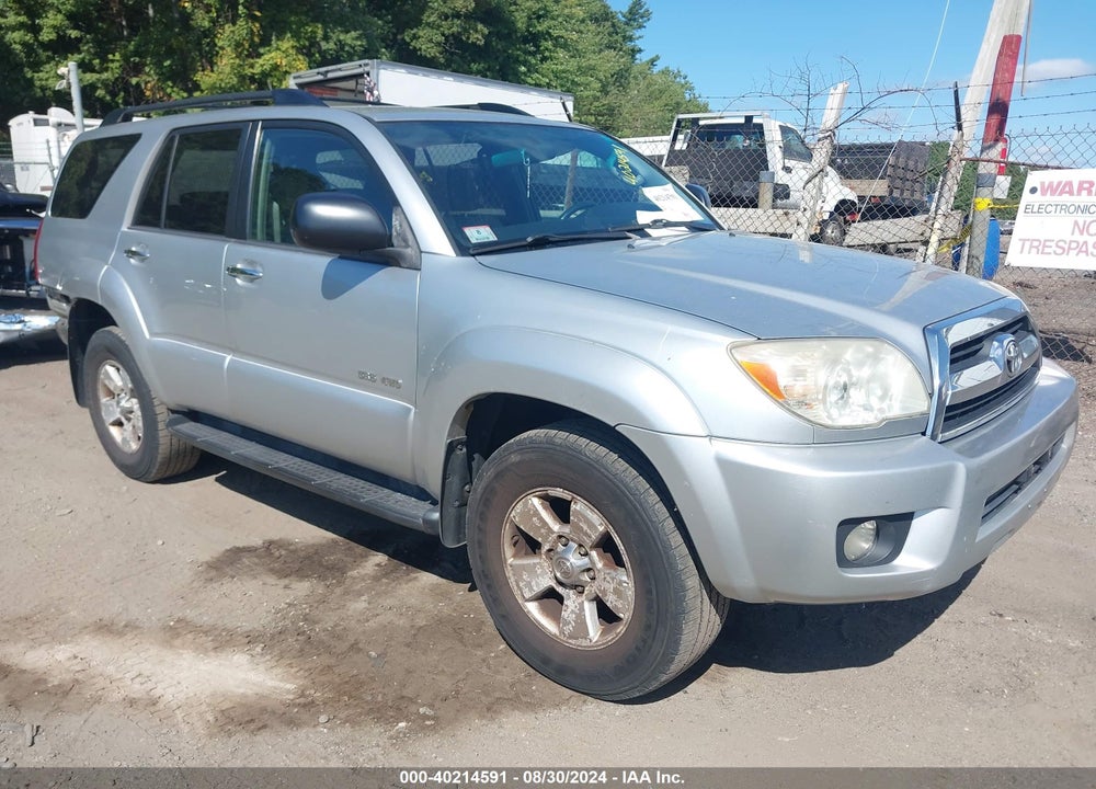 2007 TOYOTA 4RUNNER SR5 V6 VIN: JTEBU14R070106255