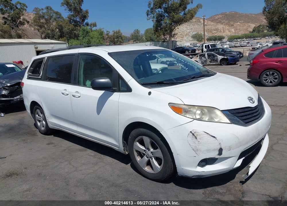 2011 TOYOTA SIENNA LE V6 VIN: 5TDKK3DC1BS117837