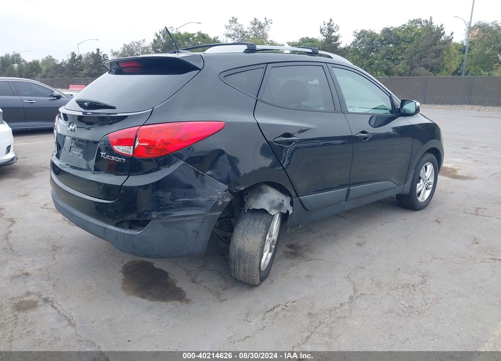 2013 HYUNDAI TUCSON GLS VIN: KM8JU3AC8DU684132