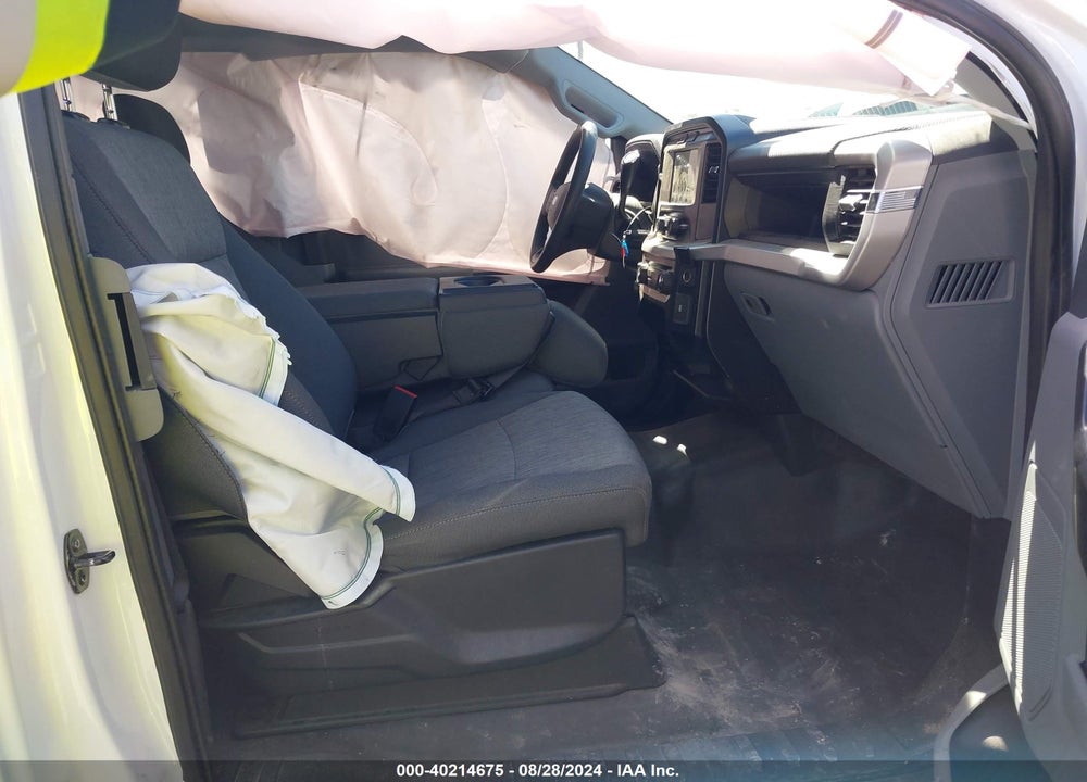 2022 FORD F-150 XL VIN: 1FTFX1E54NKF27132