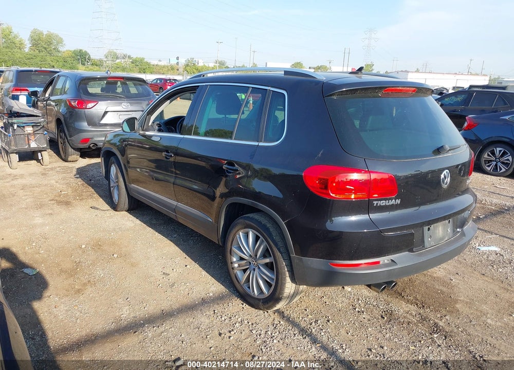 2015 VOLKSWAGEN TIGUAN SE VIN: WVGAV7AX2FW606315