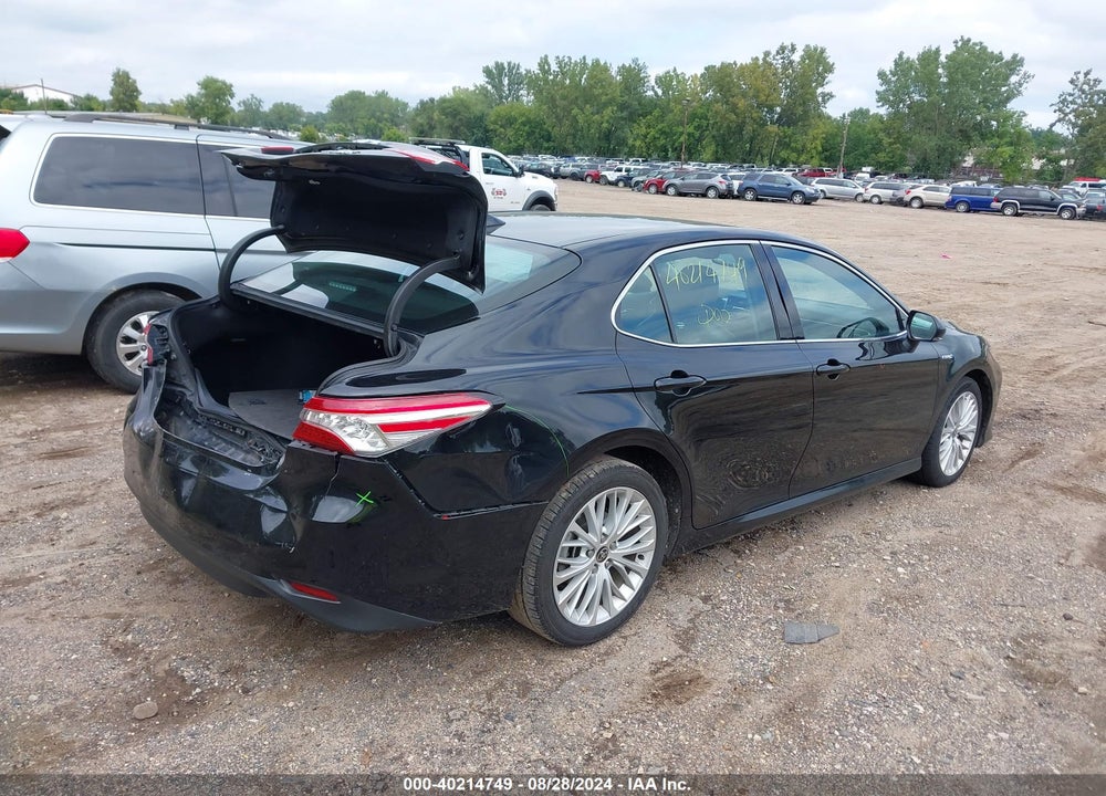 2020 TOYOTA CAMRY XLE HYBRID VIN: 4T1F31AK6LU544096