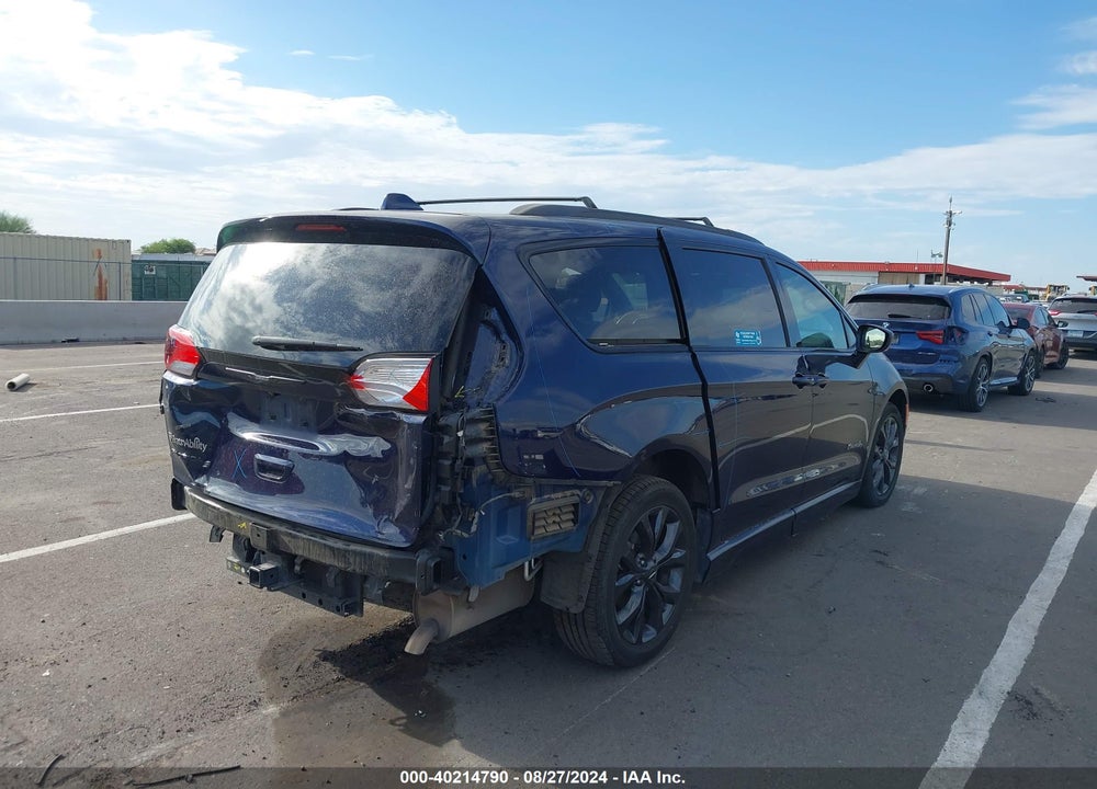 2018 CHRYSLER PACIFICA TOURING L PLUS VIN: 2C4RC1EG3JR320950