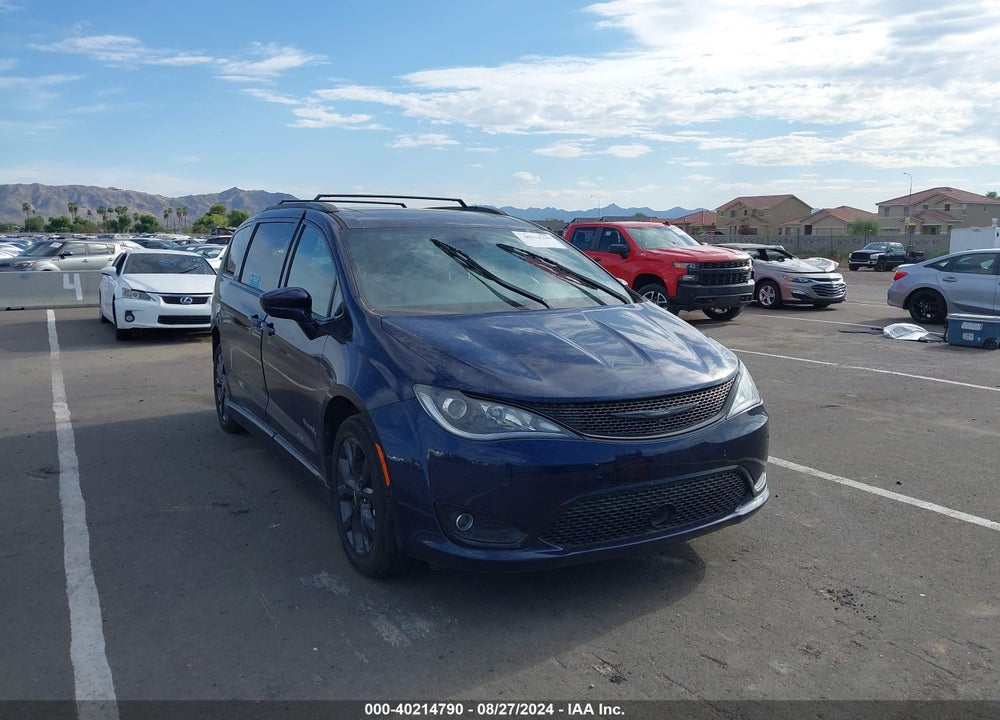 2018 CHRYSLER PACIFICA TOURING L PLUS VIN: 2C4RC1EG3JR320950