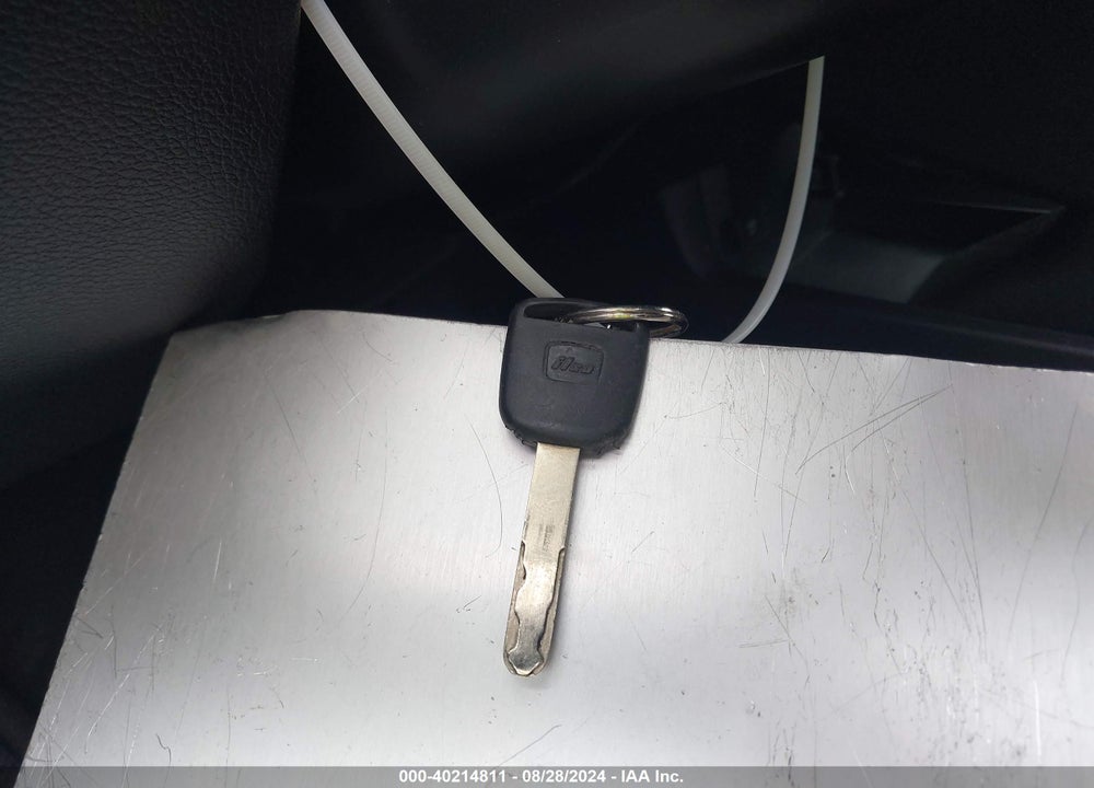 2019 HONDA CIVIC LX VIN: 2HGFC2F65KH507758
