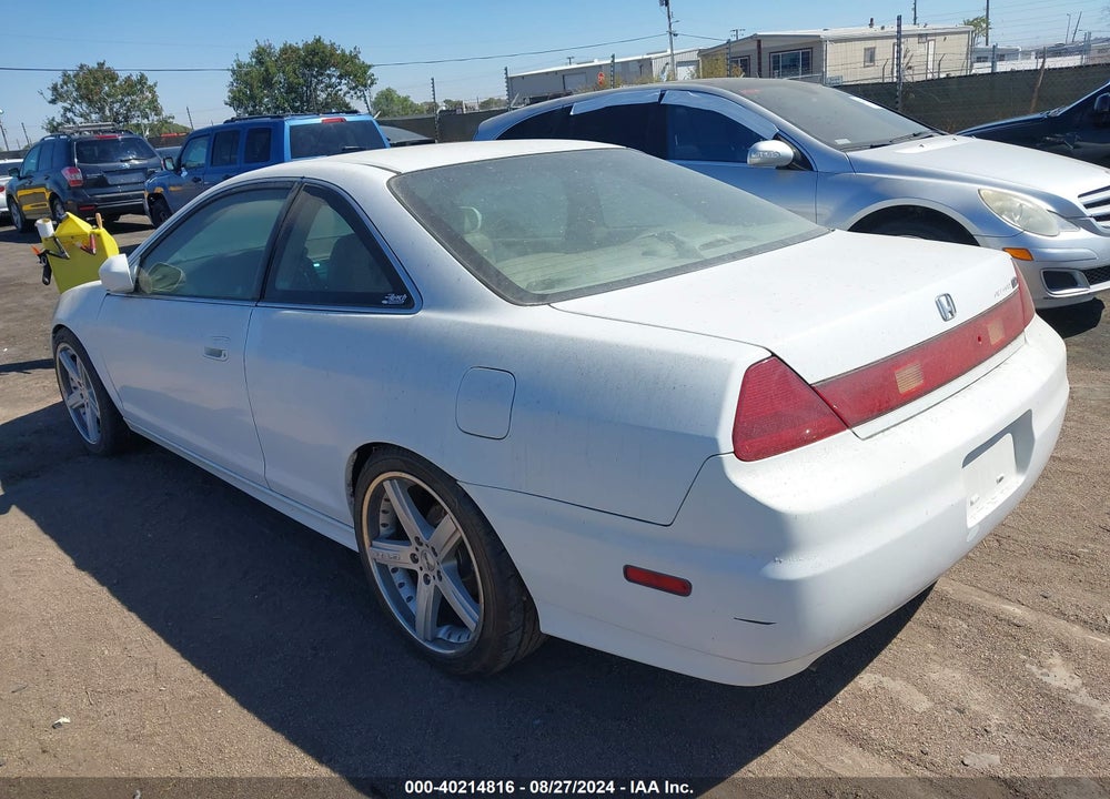 2002 HONDA ACCORD 3.0 EX VIN: 1HGCG225X2A013950
