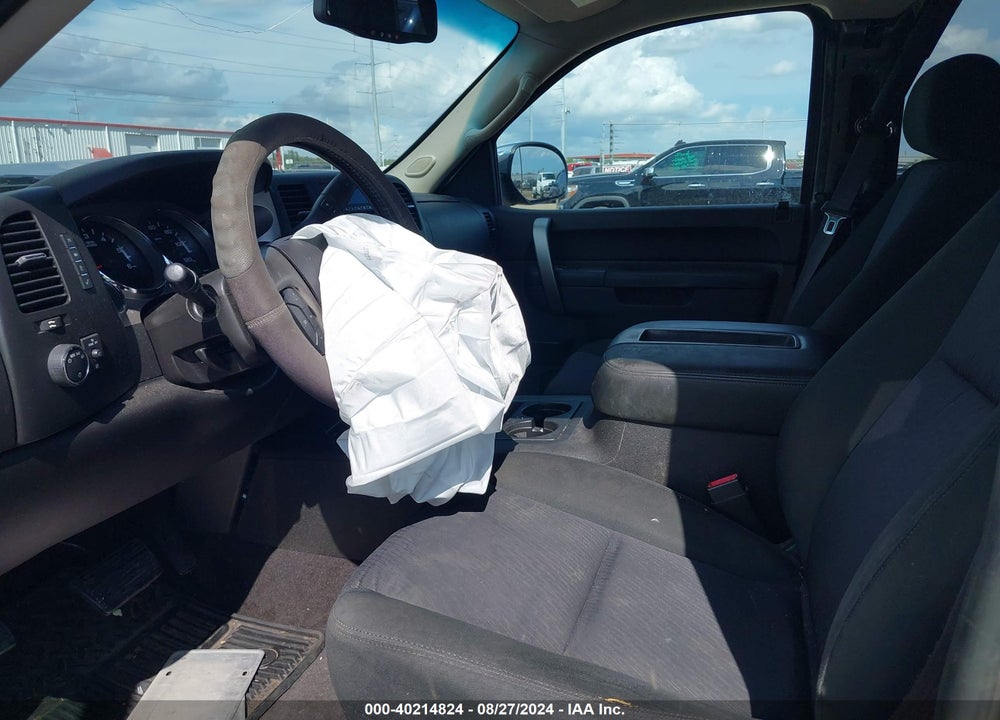 2013 GMC SIERRA 1500 SLE VIN: 1GTR1VE04DZ244133
