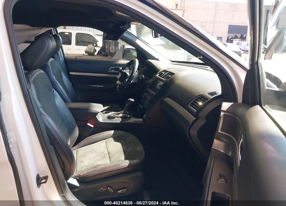 2018 FORD EXPLORER XLT VIN: 1FM5K7D8XJGC73525